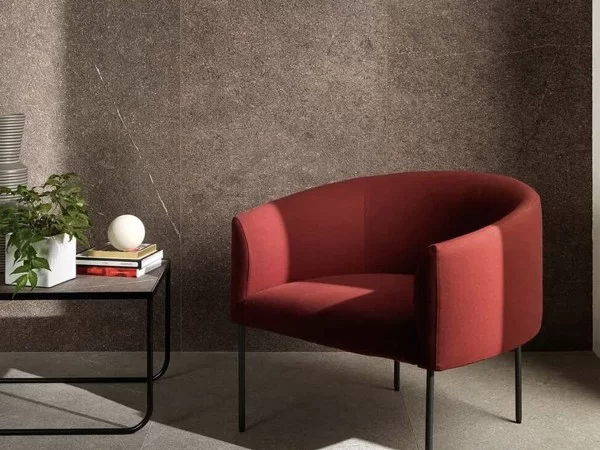 Le fauteuil rembourré Era de Living Divani