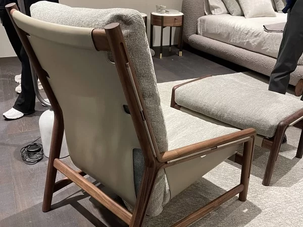 Detalles del respaldo del sillón Bice