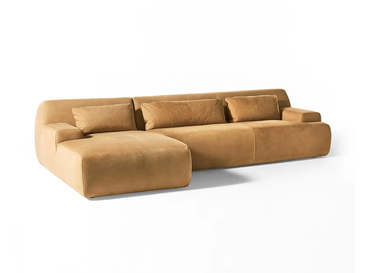 The Norton sofa by Meridiani