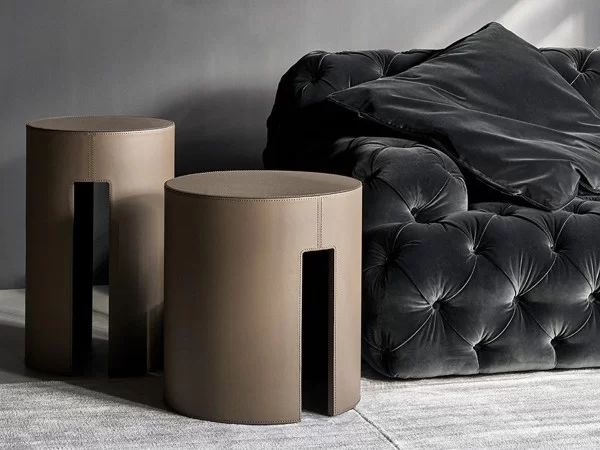 Details of the Gong coffee table by Meridiani