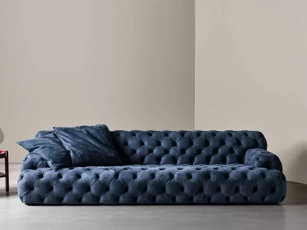 The Norton Capitonné sofa by Meridiani - Andrea Parisio design